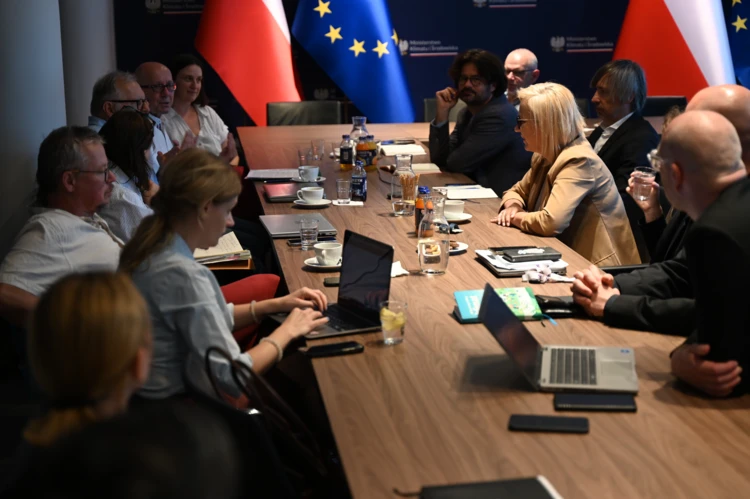 Spotkanie naukowców z minister Pauliną Hennig-Kloską